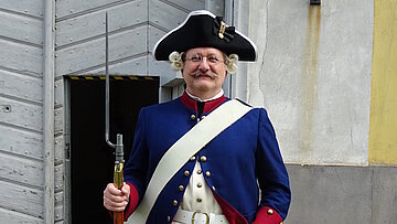 Szenische Führung | Mit und gegen die Armee Friedrichs des Großen Szenische Führung | Mit und gegen die Armee Friedrichs des Großen